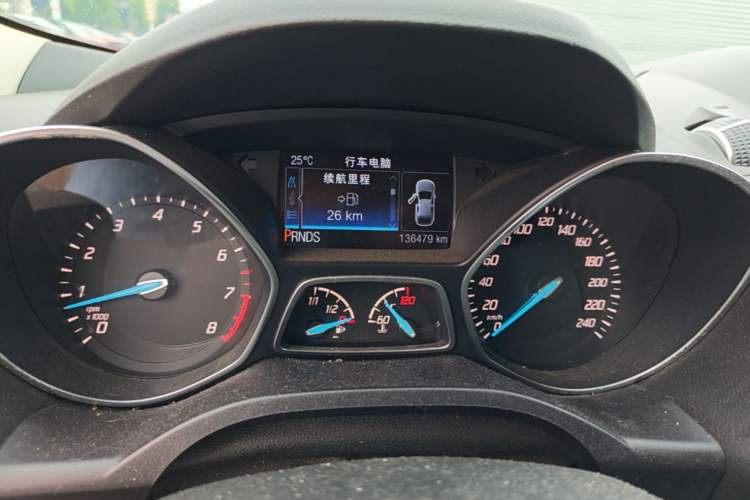 Used Ford Kuga 2015 2.0L GTDi Four-Wheel-Drive Sport Model Instrument Cluster