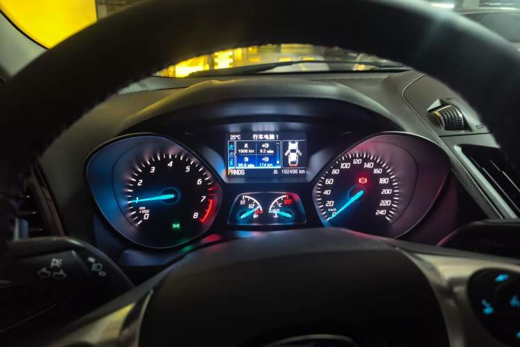 Used Ford Kuga 2015 1.5L GTDi Four-Wheel-Drive Elite Model Instrument Cluster