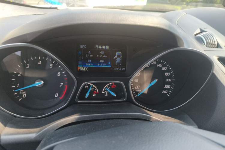 Used Ford Kuga 2015 2.0L GTDi Four-Wheel Drive Elite Model Instrument Cluster