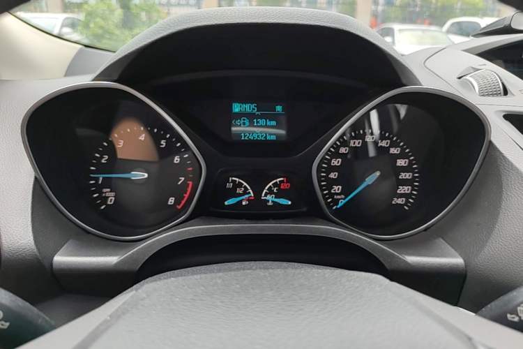 Used Ford Kuga 2015 1.5L GTDi Two-Wheel Drive Fashion Edition Instrument Cluster