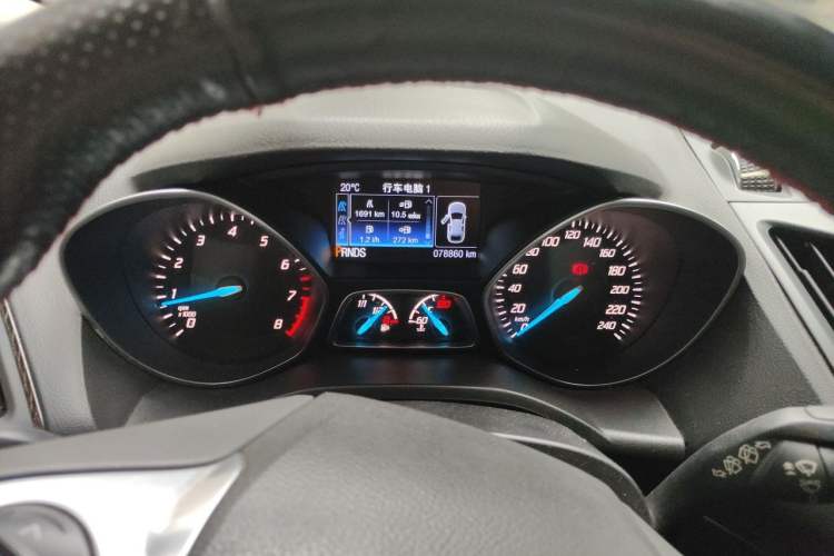 Used Ford Kuga 2015 2.0L GTDi Four-Wheel-Drive Sport Model Instrument Cluster