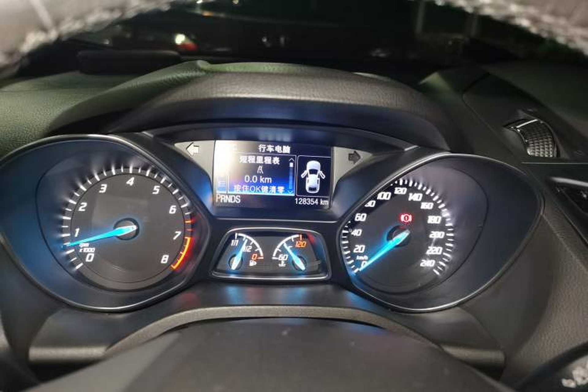Used Ford Kuga 2015 2.0L GTDi Four-Wheel-Drive Sport Model Instrument Cluster