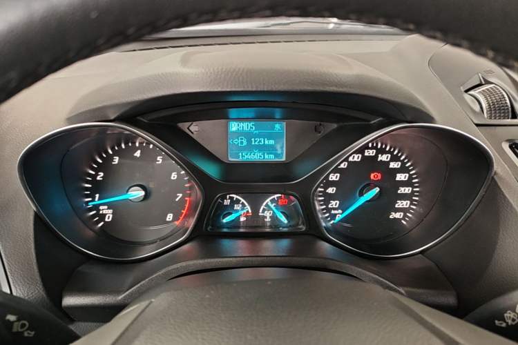 Used Ford Kuga 2015 1.5L GTDi Two-Wheel Drive Fashion Edition Instrument Cluster