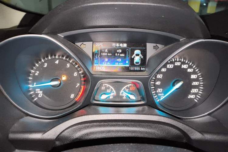 Used Ford Kuga 2015 2.0L GTDi Four-Wheel Drive Elite Model Instrument Cluster