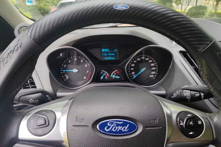 Used Ford Kuga 2015 1.5L GTDi Two-Wheel Drive Fashion Edition Instrument Cluster