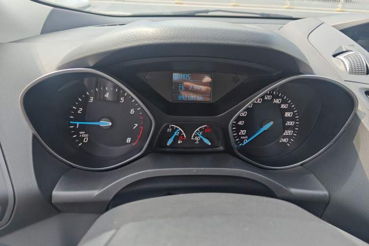 Used Ford Kuga 2015 1.5L GTDi Two-Wheel Drive Fashion Edition Instrument Cluster