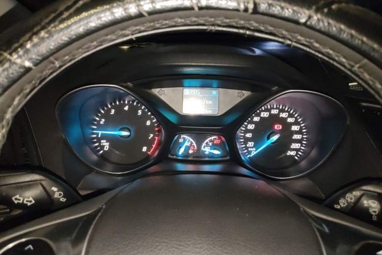Used Ford Kuga 2015 1.5L GTDi Two-Wheel Drive Fashion Edition Instrument Cluster