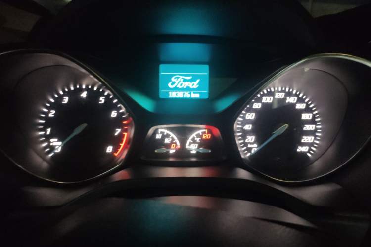 Used Ford Kuga 2015 1.5L GTDi Two-Wheel-Drive Comfort Model Instrument Cluster