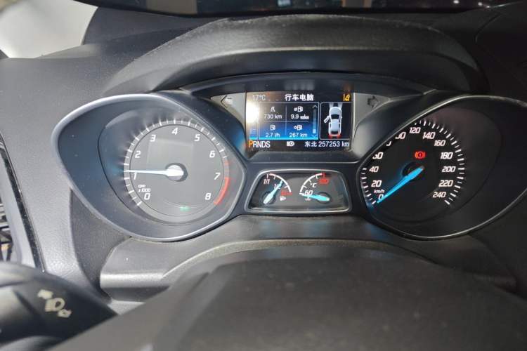 Used Ford Kuga 2015 2.0L GTDi Four-Wheel Drive Prestige Model Instrument Cluster