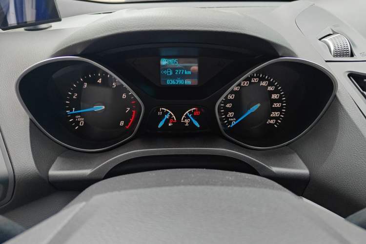 Used Ford Kuga 2015 1.5L GTDi Two-Wheel-Drive Comfort Model Instrument Cluster