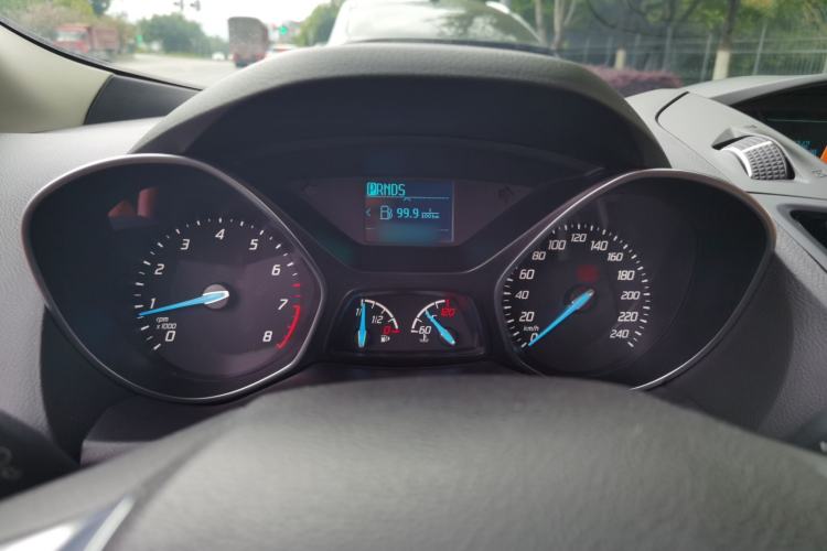Used Ford Kuga 2015 1.5L GTDi Two-Wheel-Drive Comfort Model Instrument Cluster
