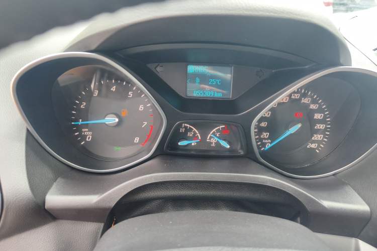 Used Ford Kuga 2015 1.5L GTDi Two-Wheel-Drive Comfort Model Instrument Cluster