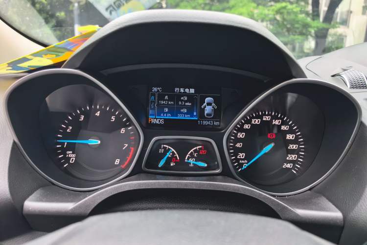 Used Ford Kuga 2015 2.0L GTDi Four-Wheel-Drive Sport Model Instrument Cluster