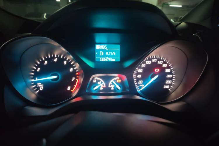 Used Ford Kuga 2015 1.5L GTDi Two-Wheel-Drive Comfort Model Instrument Cluster
