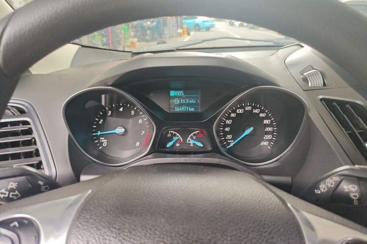 Used Ford Kuga 2015 1.5L GTDi Two-Wheel-Drive Comfort Model Instrument Cluster