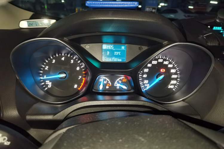 Used Ford Kuga 2015 1.5L GTDi Two-Wheel Drive Fashion Edition Instrument Cluster