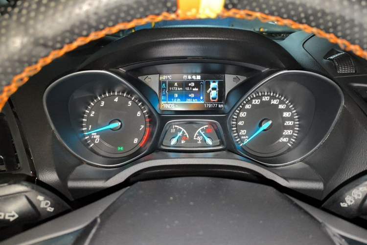 Used Ford Kuga 2015 2.0L GTDi Four-Wheel Drive Prestige Model Instrument Cluster