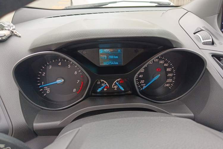 Used Ford Kuga 2015 1.5L GTDi Two-Wheel Drive Fashion Edition Instrument Cluster