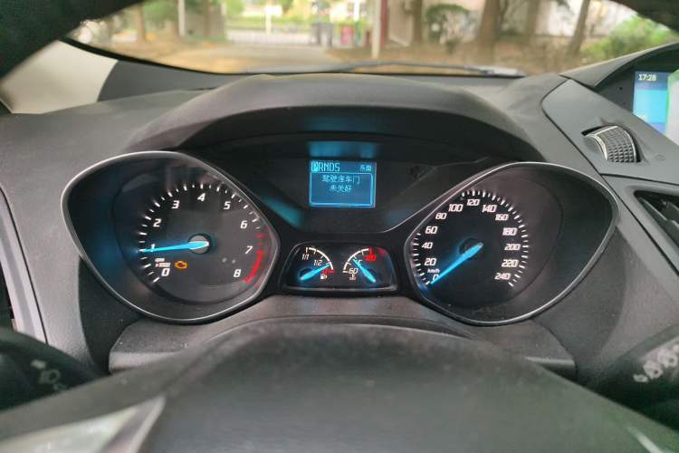 Used Ford Kuga 2015 1.5L GTDi Two-Wheel Drive Fashion Edition Instrument Cluster