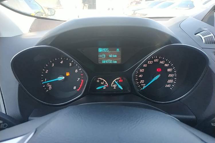 Used Ford Kuga 2015 1.5L GTDi Two-Wheel Drive Fashion Edition Instrument Cluster