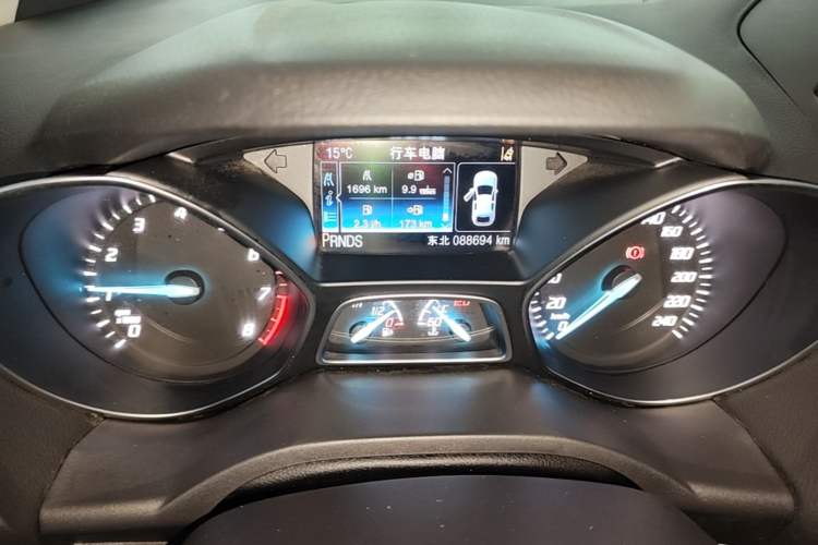 Used Ford Kuga 2015 2.0L GTDi Four-Wheel Drive Prestige Model Instrument Cluster