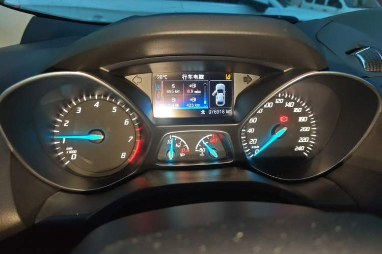 Used Ford Kuga 2015 2.0L GTDi Four-Wheel Drive Prestige Model Instrument Cluster