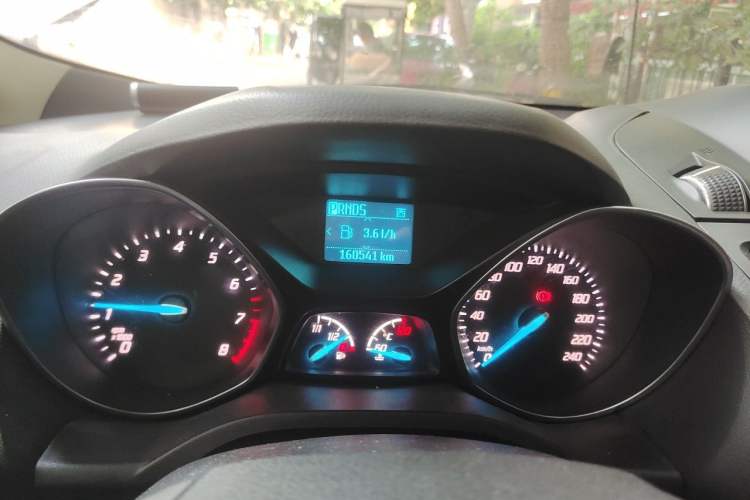 Used Ford Kuga 2015 1.5L GTDi Two-Wheel Drive Fashion Edition Instrument Cluster