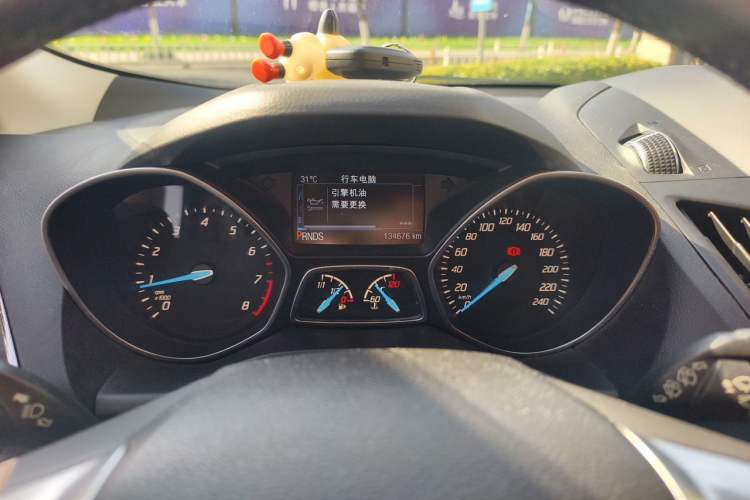 Used Ford Kuga 2015 2.0L GTDi Four-Wheel Drive Elite Model Instrument Cluster