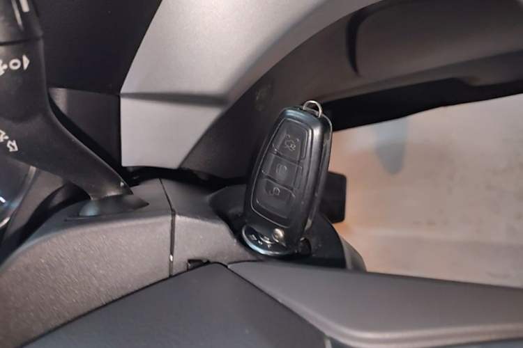Used Ford Kuga 2015 1.5L GTDi Two-Wheel Drive Fashion Edition Interior 1