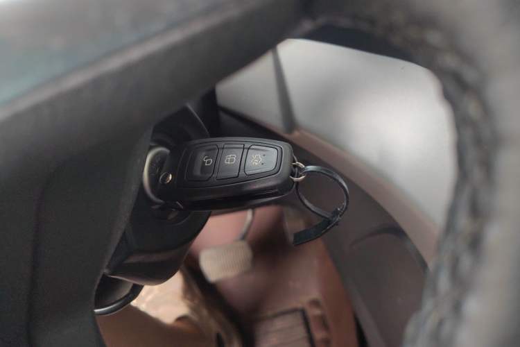 Used Ford Kuga 2015 1.5L GTDi Two-Wheel Drive Fashion Edition Interior 1
