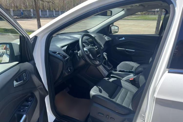 Used Ford Kuga 2015 2.0L GTDi Four-Wheel Drive Prestige Model Interior 1