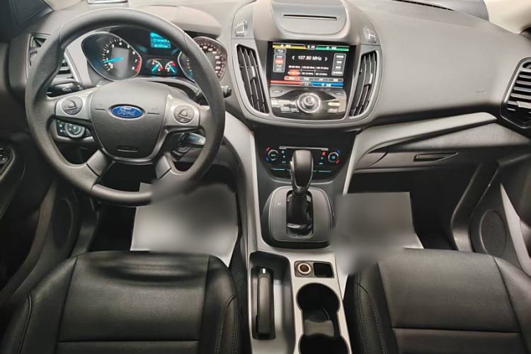 Used Ford Kuga 2015 1.5L GTDi Two-Wheel-Drive Comfort Model Interior 1