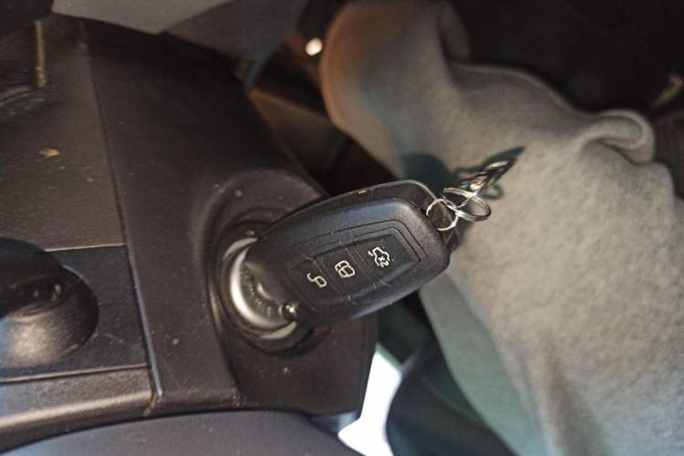 Used Ford Kuga 2015 1.5L GTDi Two-Wheel Drive Fashion Edition Interior 1