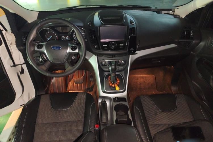 Used Ford Kuga 2015 1.5L GTDi Two-Wheel Drive Fashion Edition Interior 2