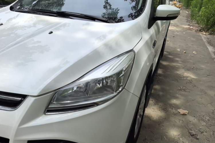 Used Ford Kuga 2015 1.5L GTDi Two-Wheel-Drive Comfort Model Left Front Headlight