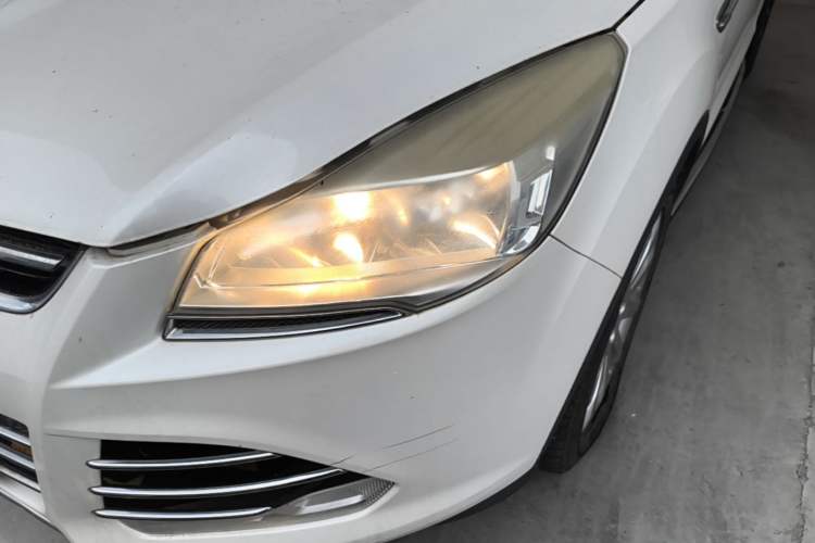 Used Ford Kuga 2015 1.5L GTDi Two-Wheel Drive Fashion Edition Left Front Headlight