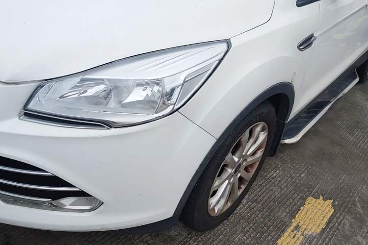 Used Ford Kuga 2015 1.5L GTDi Two-Wheel Drive Fashion Edition Left Front Headlight