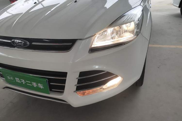 Used Ford Kuga 2015 1.5L GTDi Two-Wheel Drive Fashion Edition Left Front Headlight