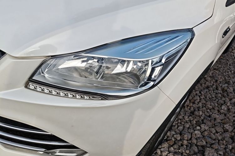 Used Ford Kuga 2015 1.5L GTDi Four-Wheel-Drive Elite Model Left Front Headlight