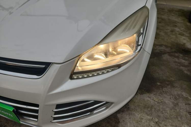 Used Ford Kuga 2015 1.5L GTDi Two-Wheel Drive Fashion Edition Left Front Headlight
