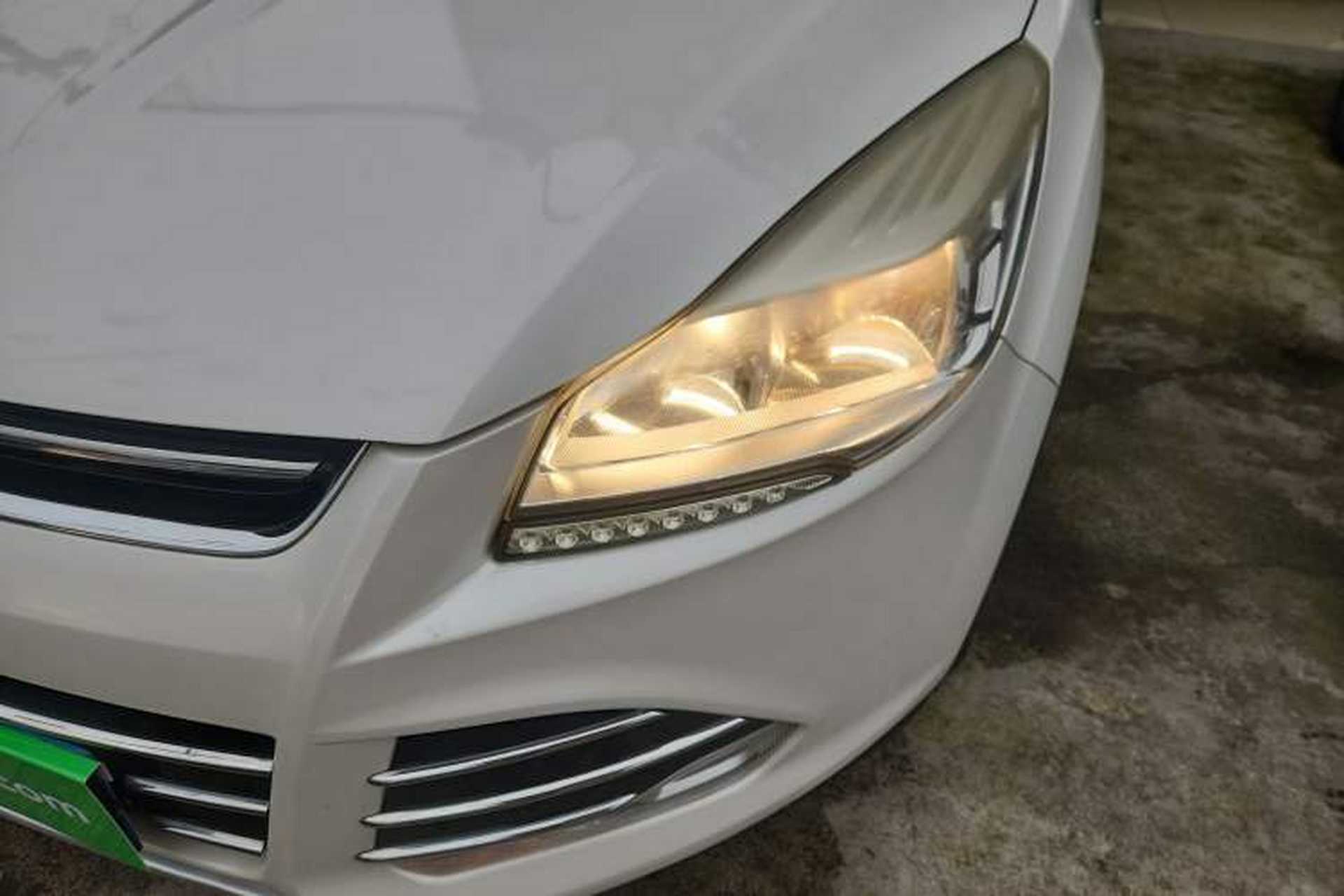 Used Ford Kuga 2015 1.5L GTDi Two-Wheel Drive Fashion Edition Left Front Headlight