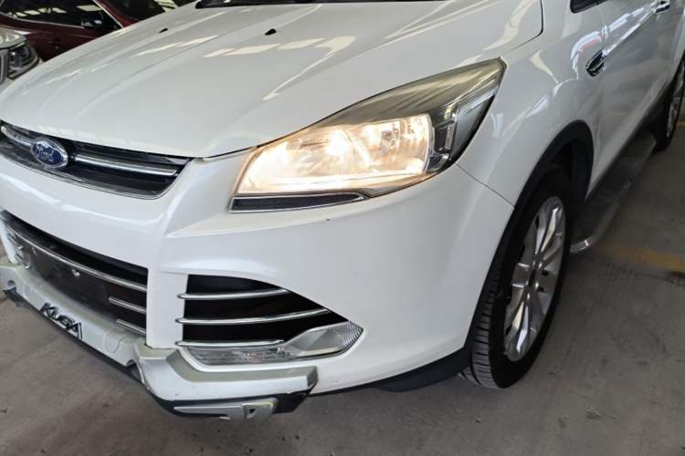 Used Ford Kuga 2015 1.5L GTDi Four-Wheel-Drive Elite Model Left Front Headlight