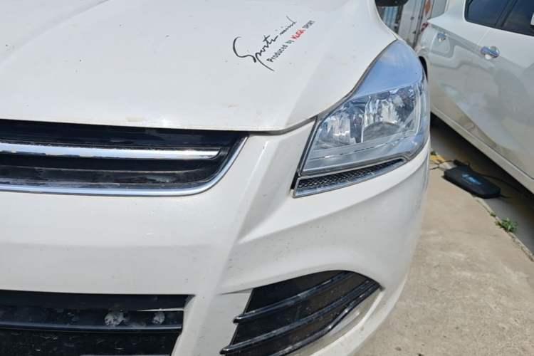 Used Ford Kuga 2015 1.5L GTDi Two-Wheel-Drive Comfort Model Left Front Headlight