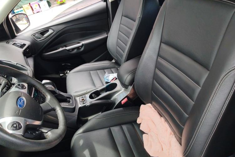 Used Ford Kuga 2015 1.5L GTDi Four-Wheel-Drive Elite Model Left Front Seat