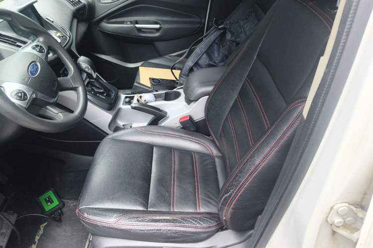Used Ford Kuga 2015 1.5L GTDi Two-Wheel-Drive Comfort Model Left Front Seat
