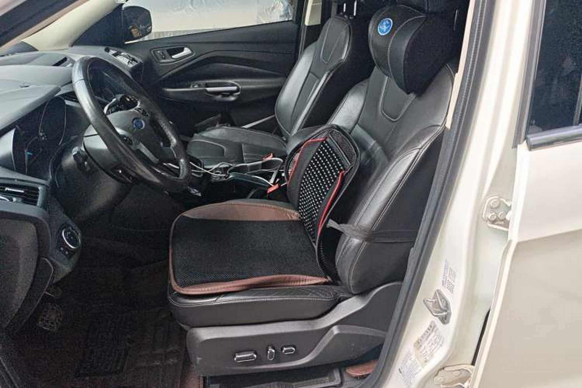 Used Ford Kuga 2015 2.0L GTDi Four-Wheel-Drive Sport Model Left Front Seat