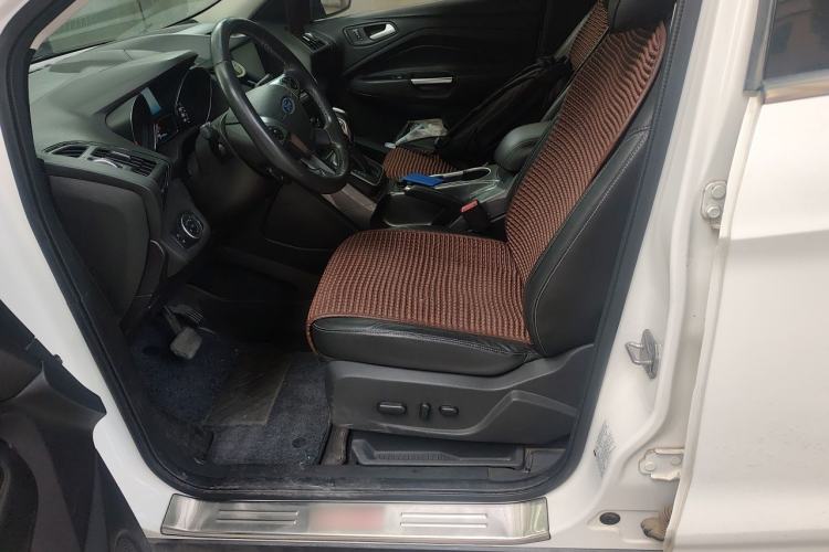 Used Ford Kuga 2015 2.0L GTDi Four-Wheel Drive Elite Model Left Front Seat