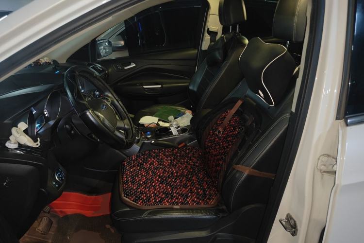 Used Ford Kuga 2015 1.5L GTDi Four-Wheel-Drive Elite Model Left Front Seat