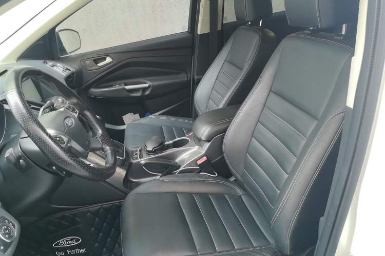 Used Ford Kuga 2015 2.0L GTDi Four-Wheel Drive Elite Model Left Front Seat