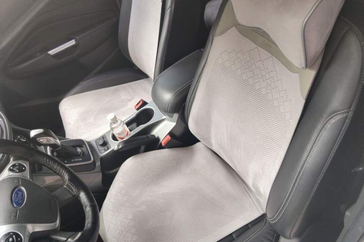 Used Ford Kuga 2015 1.5L GTDi Four-Wheel-Drive Elite Model Left Front Seat